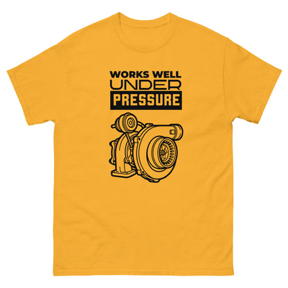 Works Well Under Pressure turbo graphic t-shirt — Marque